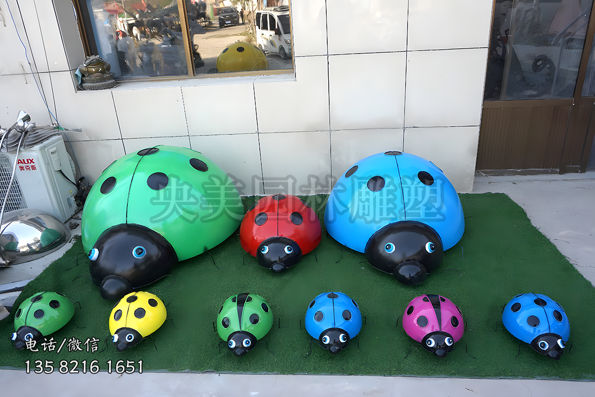 七星瓢蟲(chóng)玻璃鋼仿真動(dòng)物雕塑