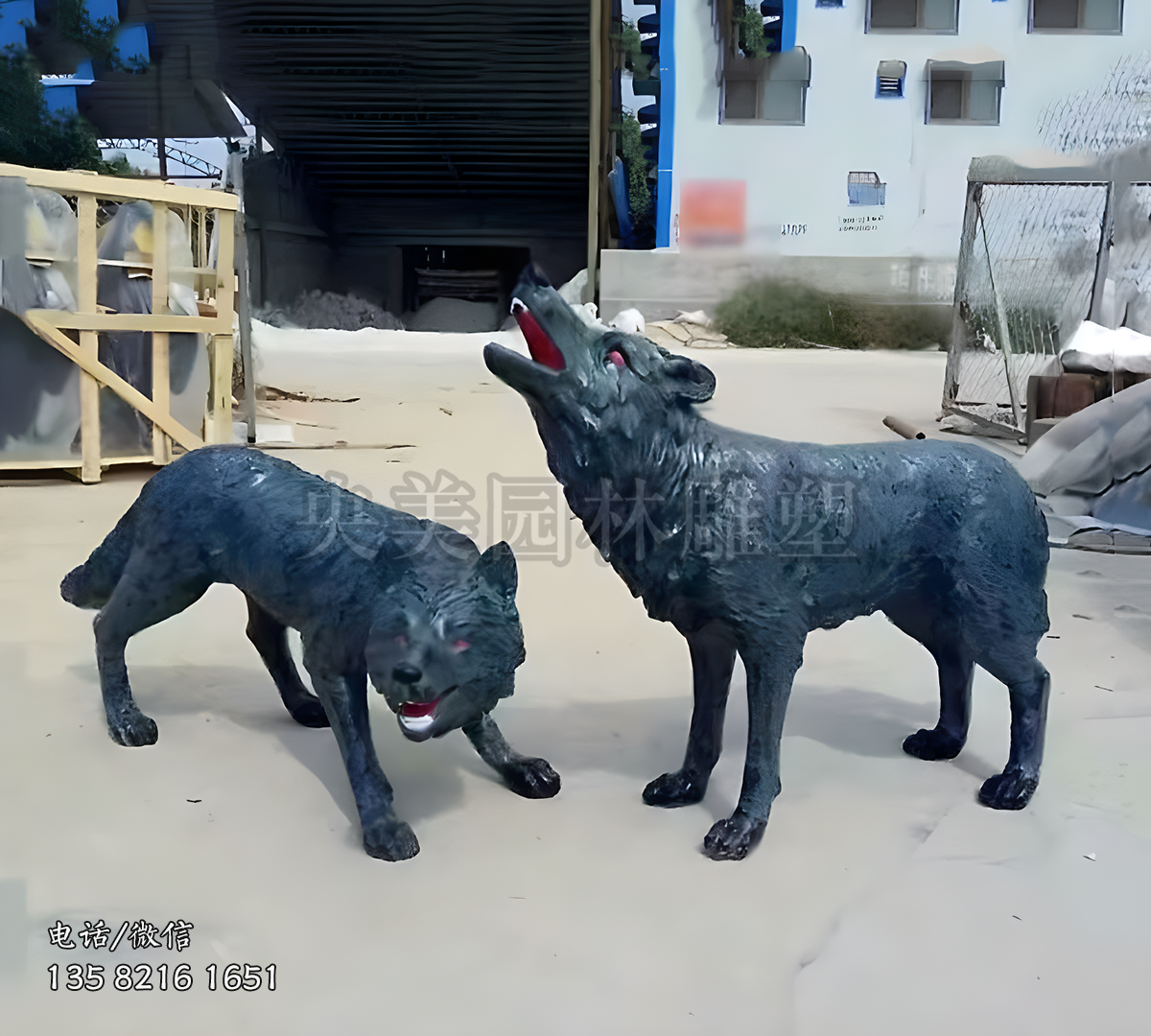 玻璃鋼仿真狼雕塑