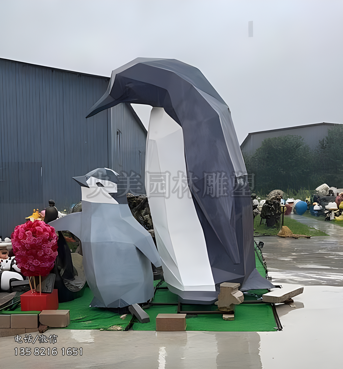 不銹鋼切面抽象企鵝雕塑