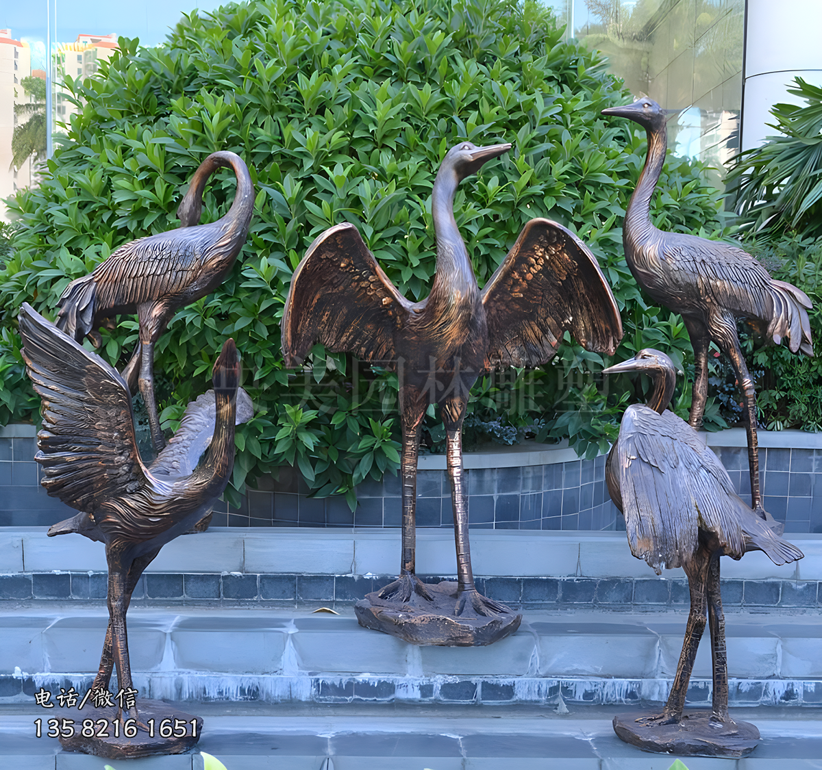 仿銅鶴雕塑