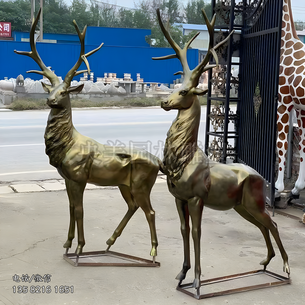 黃銅色玻璃鋼仿銅梅花鹿雕塑