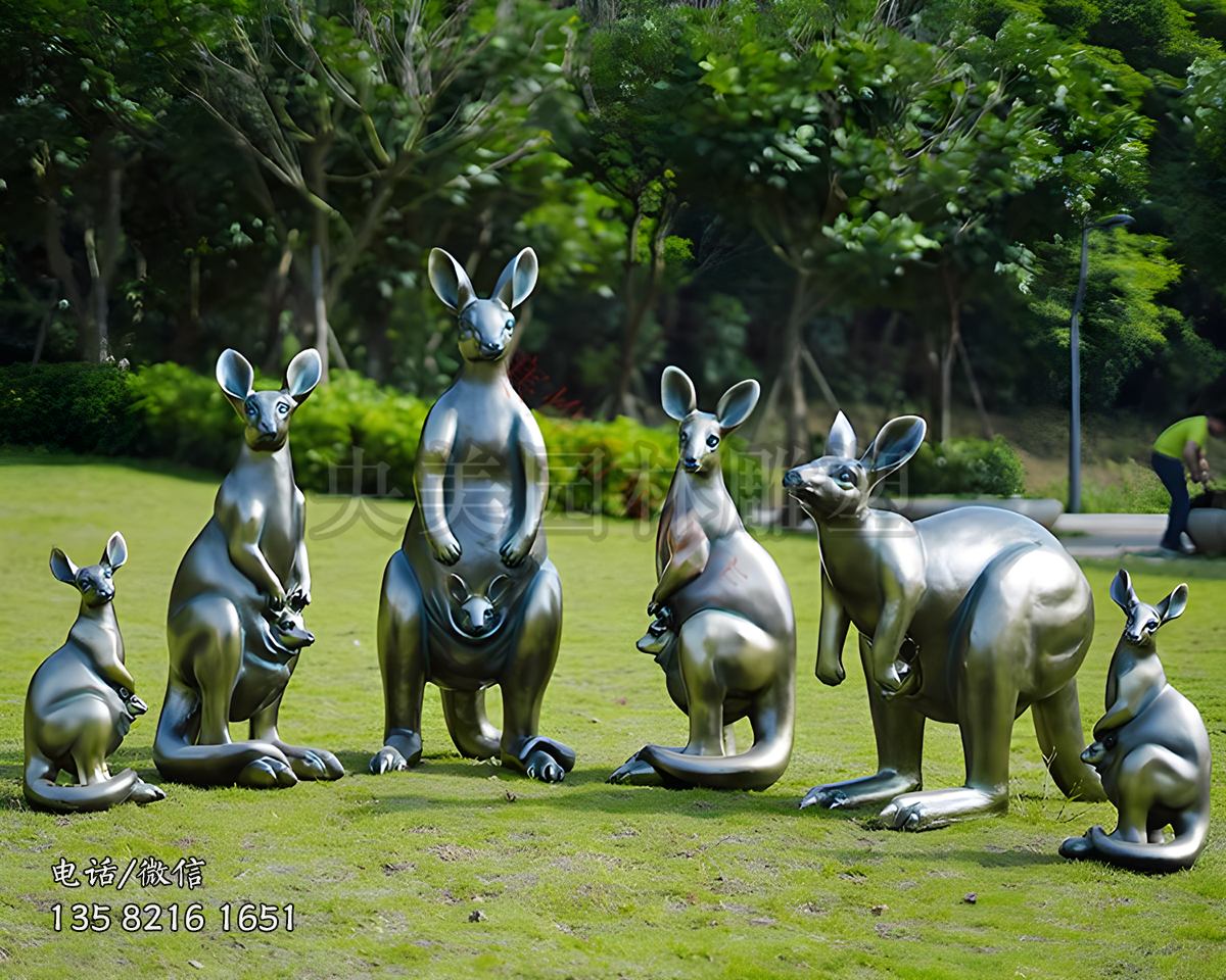 玻璃鋼仿銅袋鼠雕塑