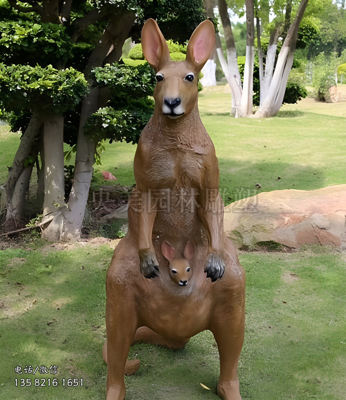 仿真袋鼠媽媽雕塑