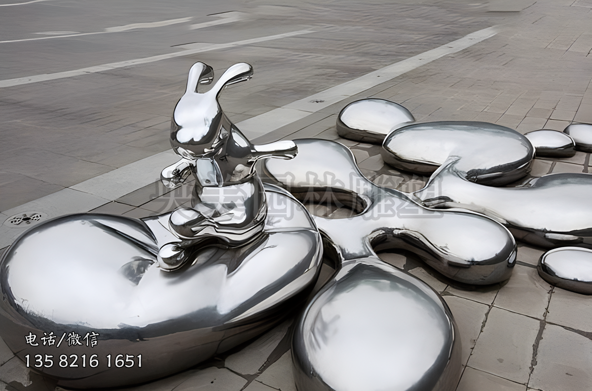 鏡面不銹鋼兔子水滴雕塑