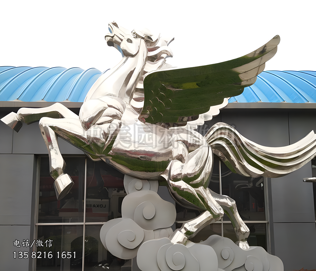 鏡面不銹鋼飛馬雕塑