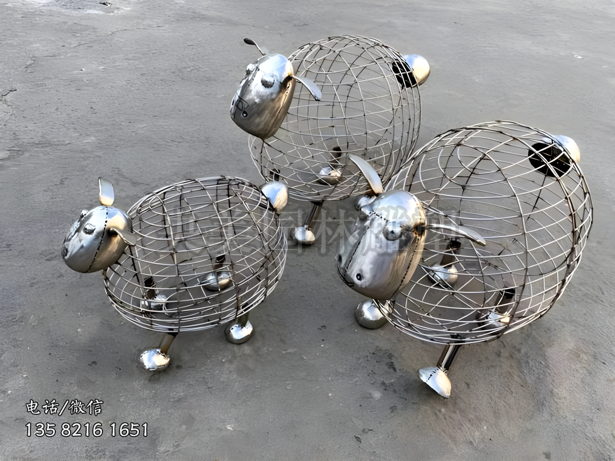 鏤空不銹鋼網格肖恩羊雕塑