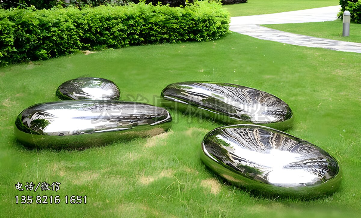 鏡面304不銹鋼鵝卵石雕塑