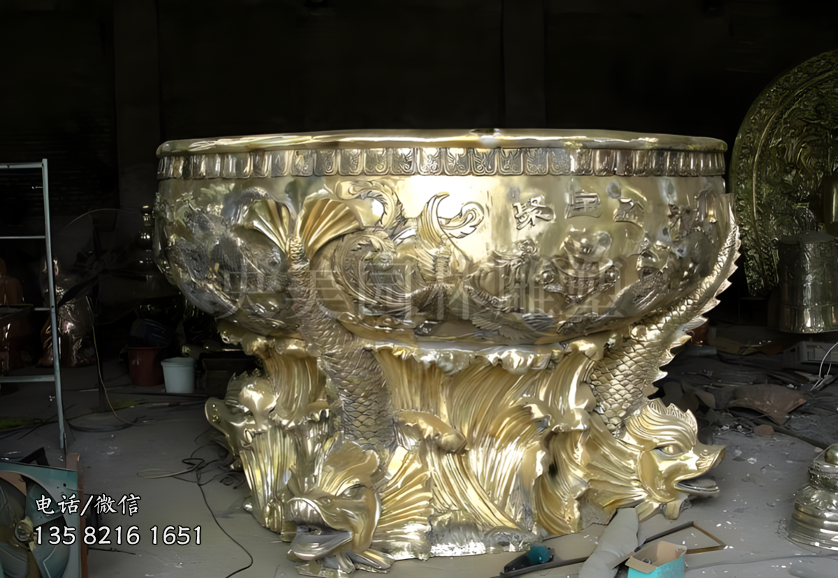 純銅鑄造聚寶瓶雕塑